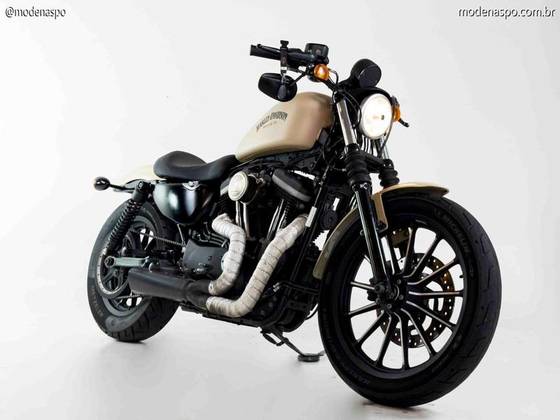 HARLEY-DAVIDSON SPORTSTER XL 883N IRON 